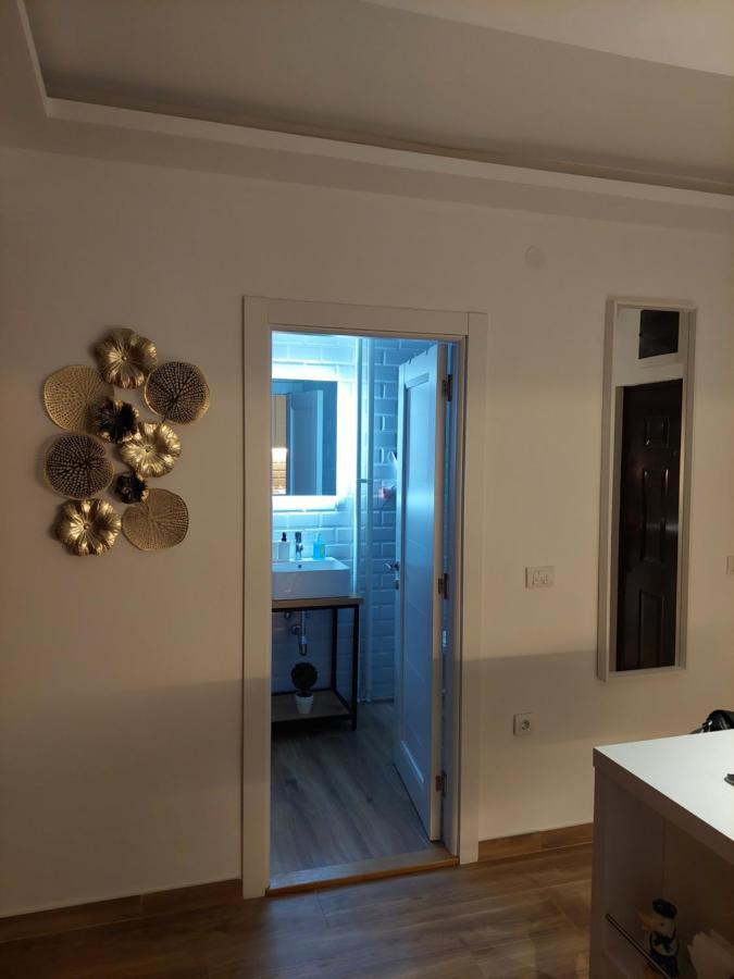 23 Apartment